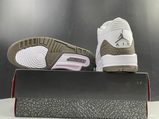 Boostmaster lin Jordan (2018) 3 Air Retro 136064-122 Mocha 0817